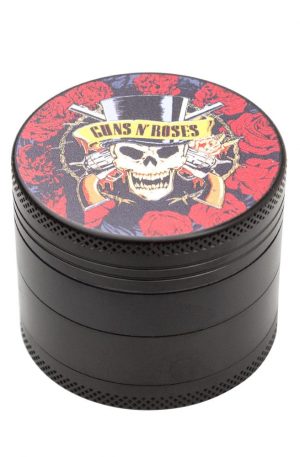 Guns n’ Roses Skull & Pistols 4-Part Magnetic Grinder